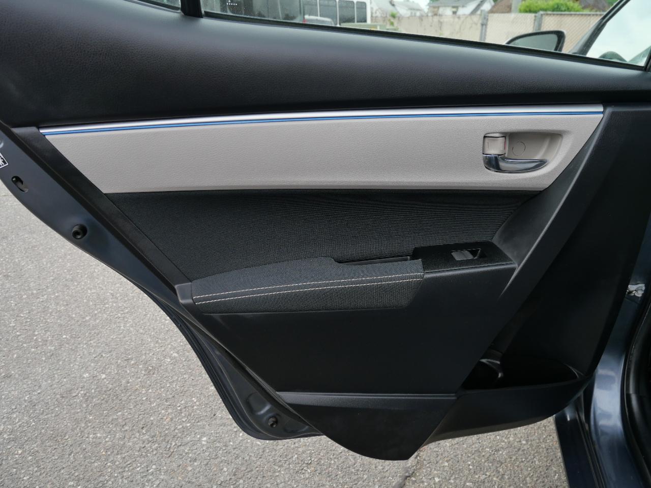 Toyota Corolla 4dr Sdn CVT LE Premium (Natl) 2014