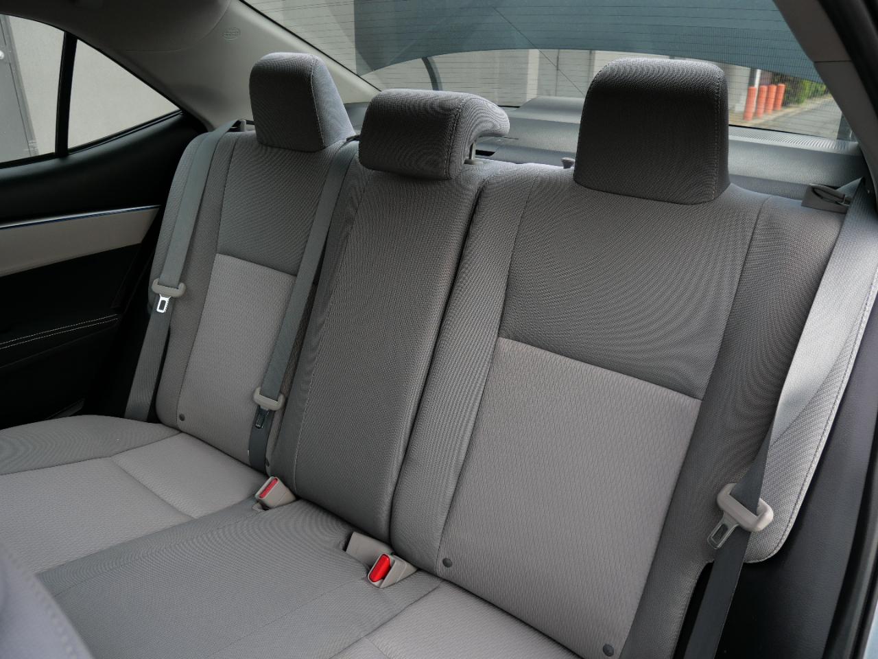 Toyota Corolla 4dr Sdn CVT LE Premium (Natl) 2014
