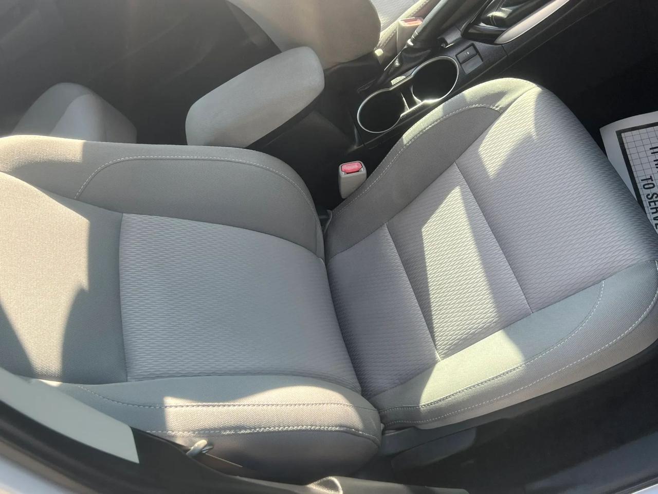 Toyota Corolla 4dr Sdn CVT LE Premium (Natl) 2014