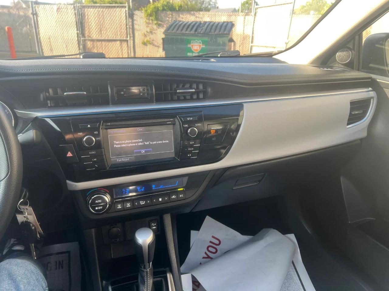 Toyota Corolla 4dr Sdn CVT LE Premium (Natl) 2014