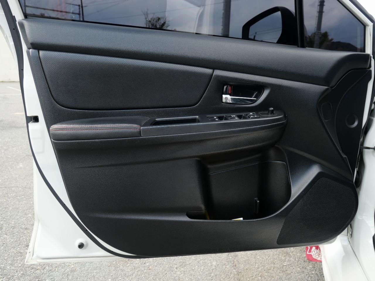 Subaru WRX 4dr Sdn CVT Limited 2015