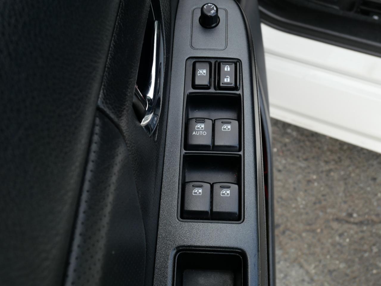 Subaru WRX 4dr Sdn CVT Limited 2015