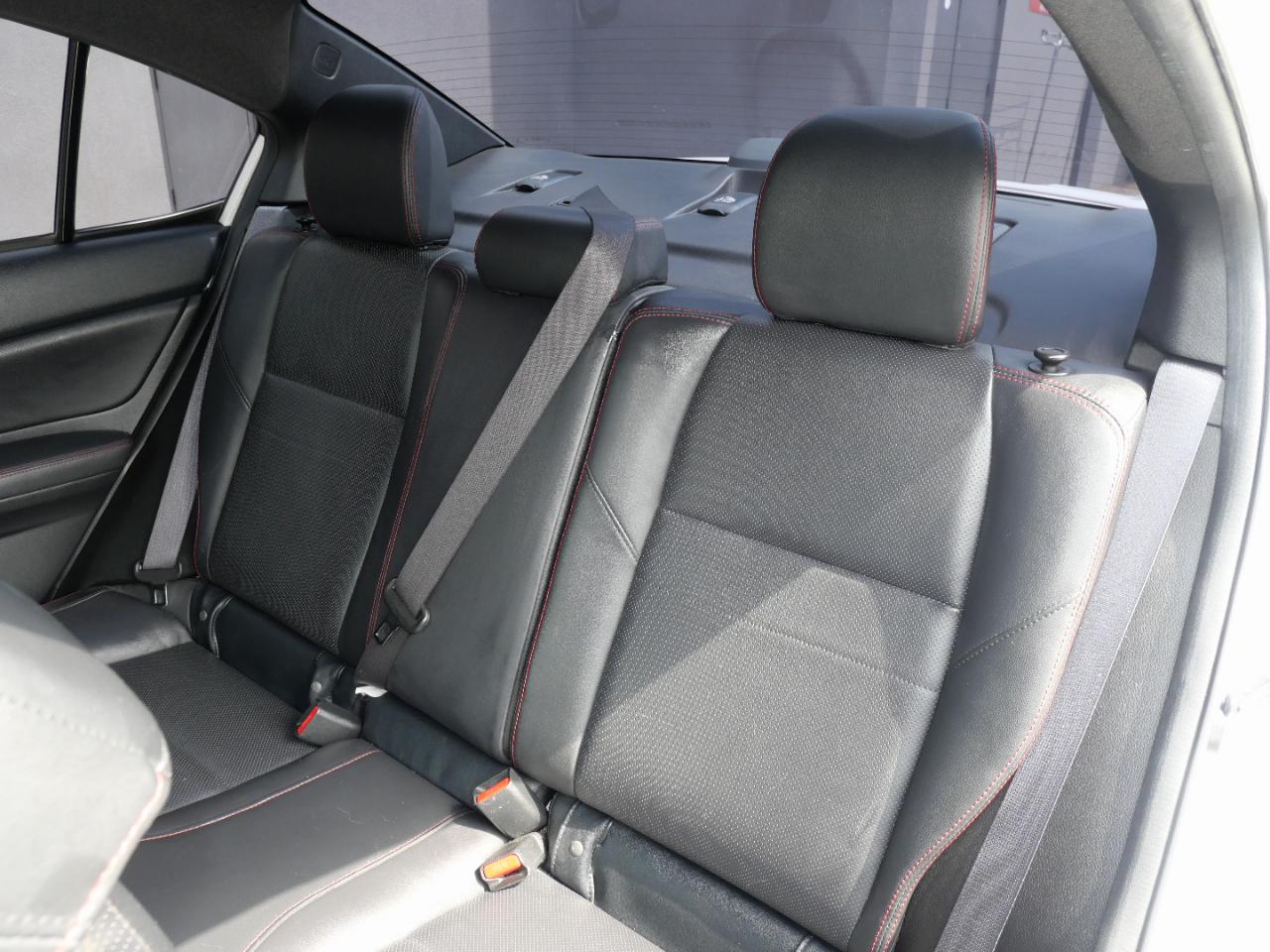 Subaru WRX 4dr Sdn CVT Limited 2015