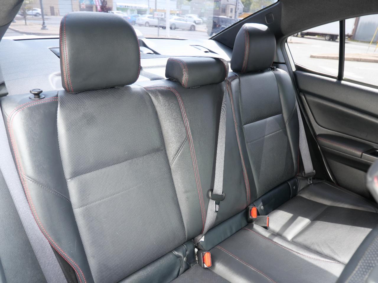 Subaru WRX 4dr Sdn CVT Limited 2015