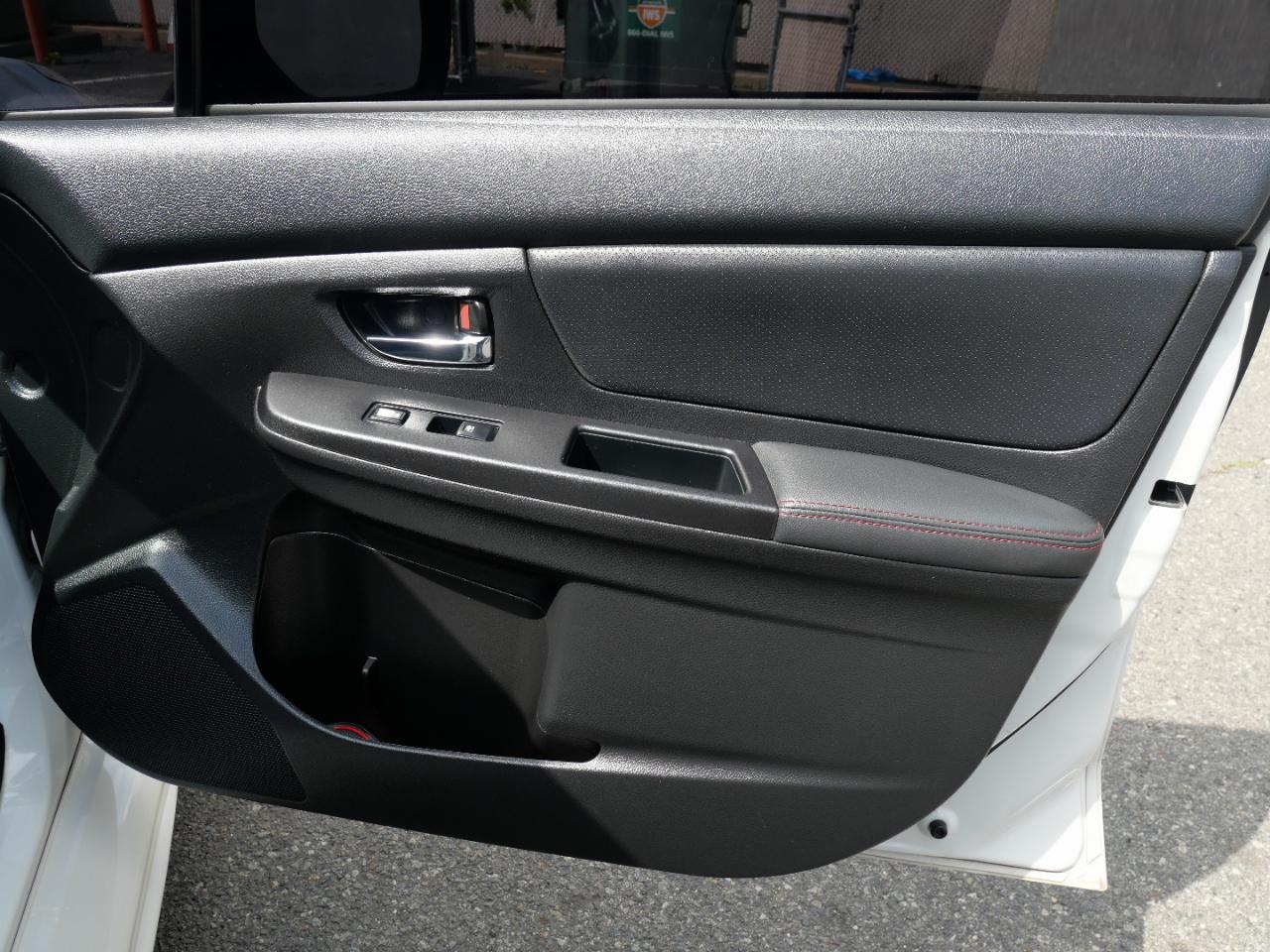 Subaru WRX 4dr Sdn CVT Limited 2015