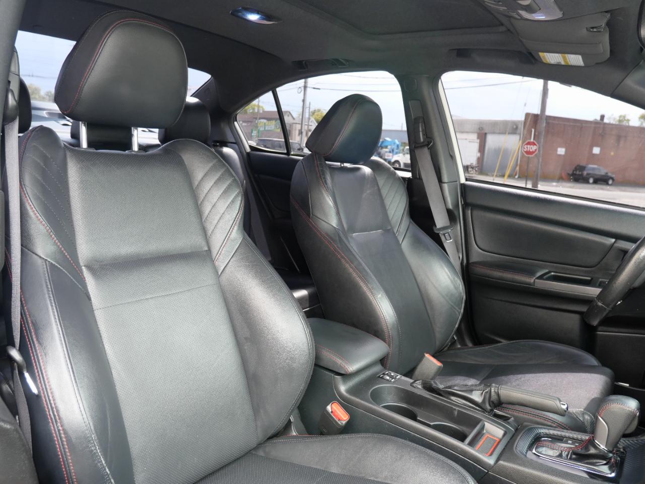 Subaru WRX 4dr Sdn CVT Limited 2015