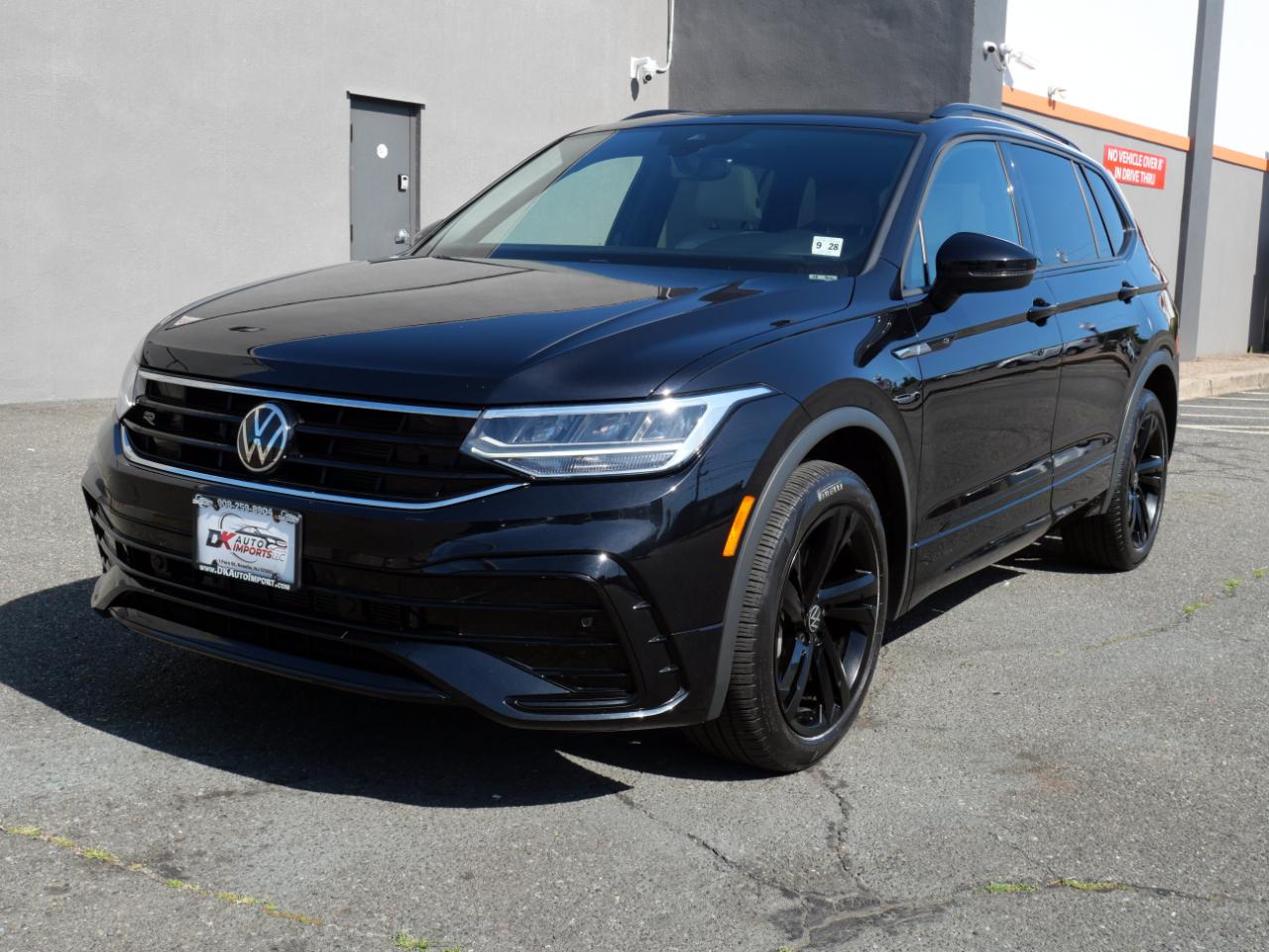 2023 Volkswagen Tiguan 2.0T SE R-Line Black 4MOTION