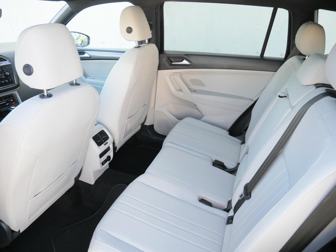 Volkswagen Tiguan 2.0T SE R-Line Black 4MOTION 2023