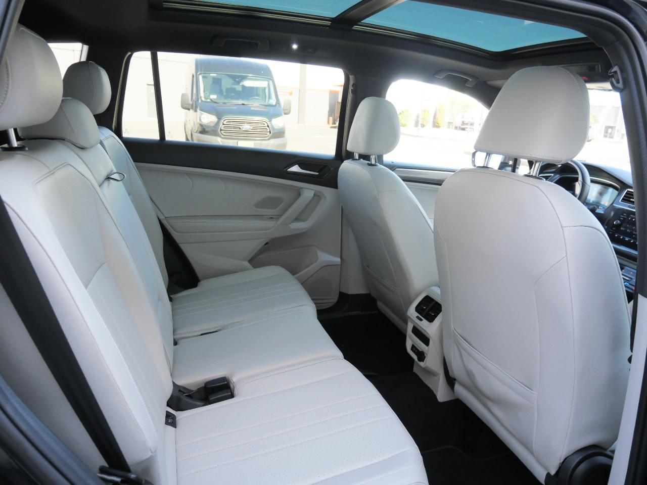 Volkswagen Tiguan 2.0T SE R-Line Black 4MOTION 2023