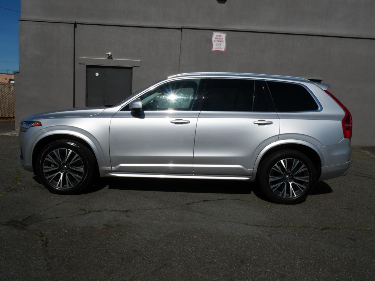 Volvo XC90 T6 AWD Momentum 7 Passenger 2020