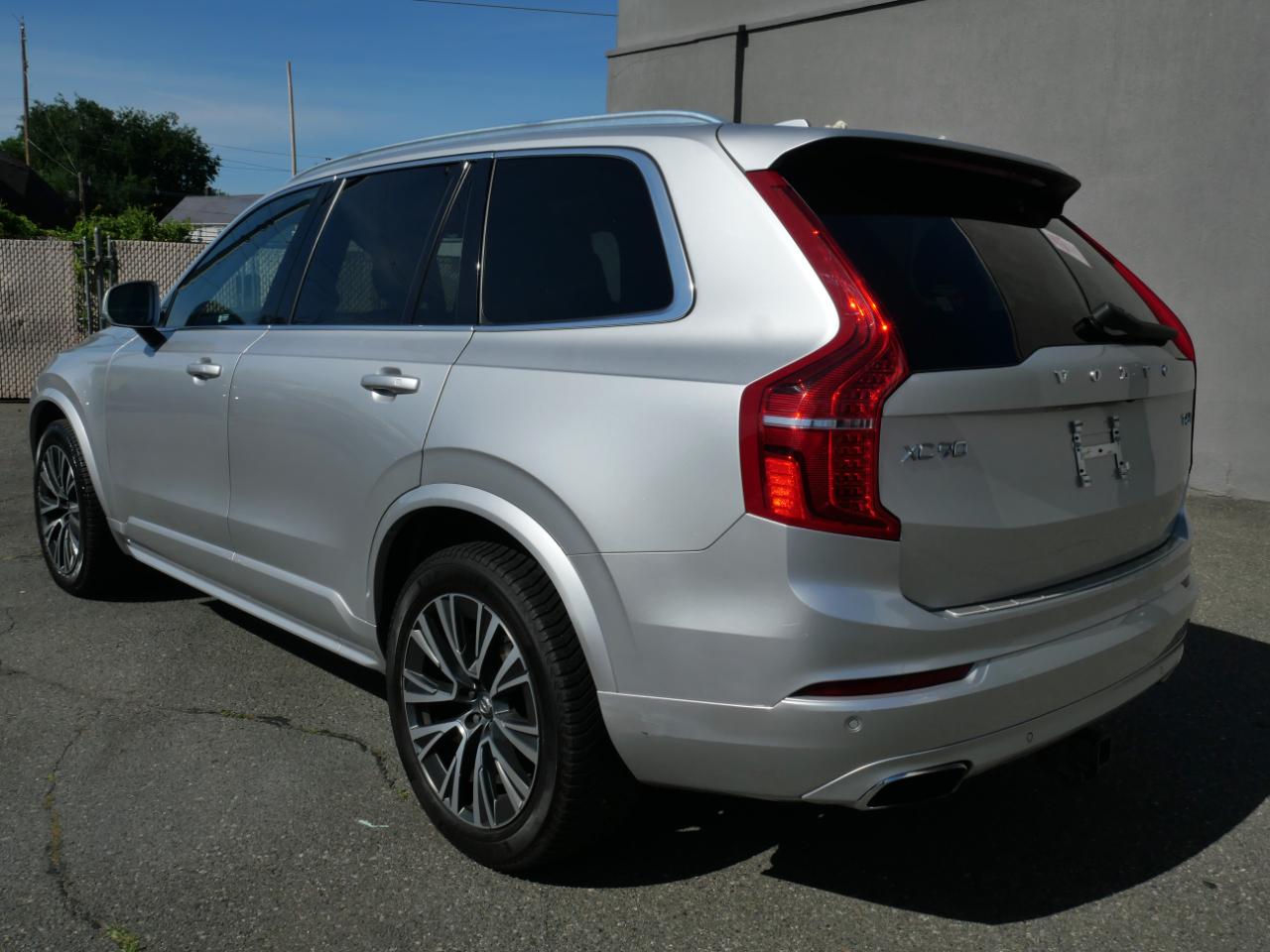 Volvo XC90 T6 AWD Momentum 7 Passenger 2020