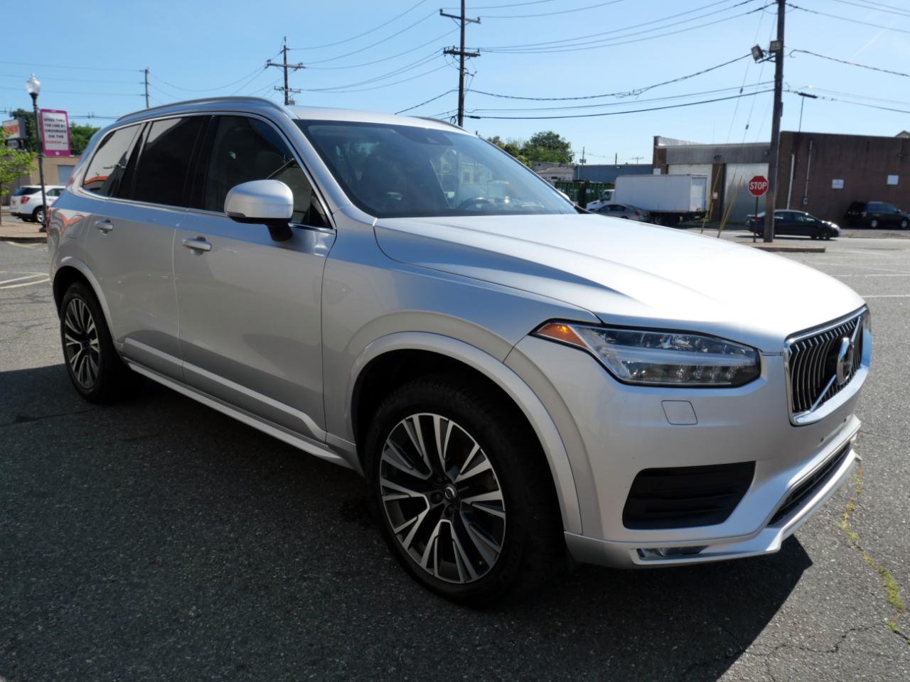 Volvo XC90 T6 AWD Momentum 7 Passenger 2020