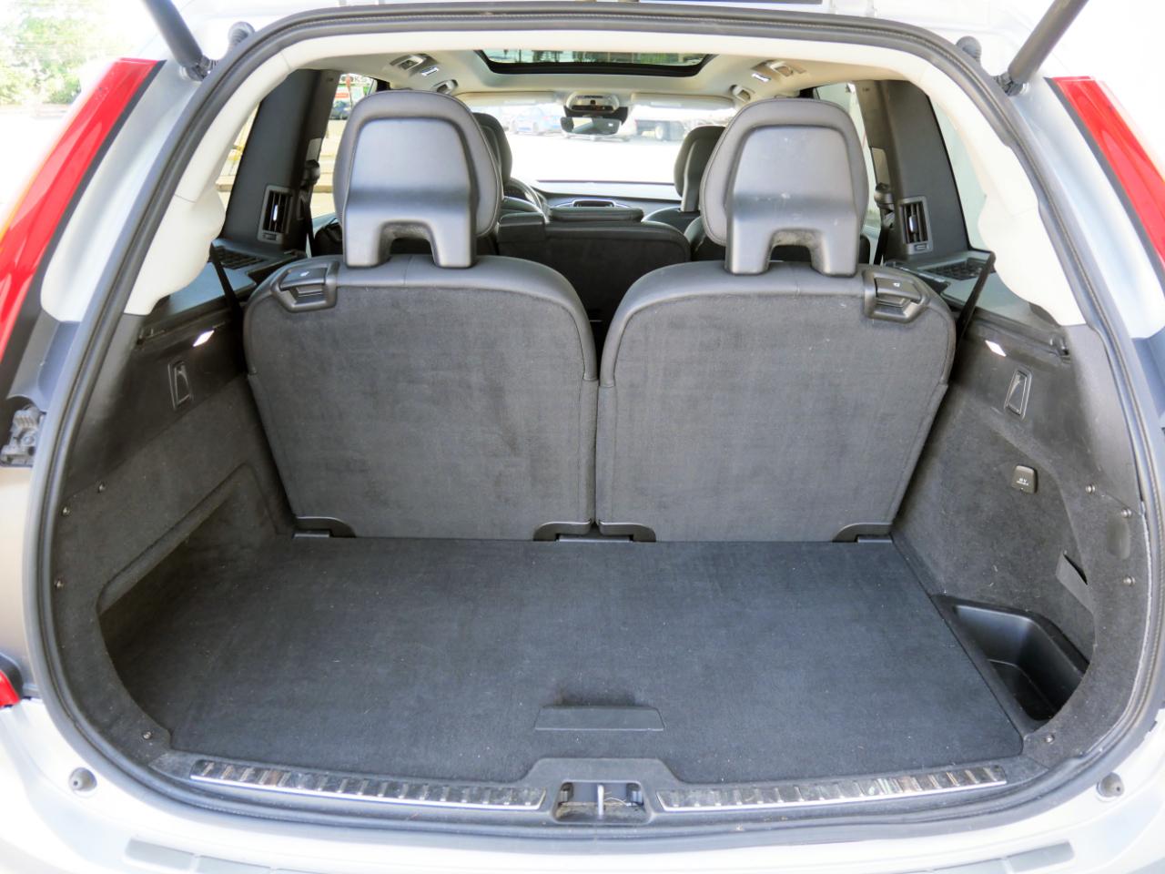 Volvo XC90 T6 AWD Momentum 7 Passenger 2020