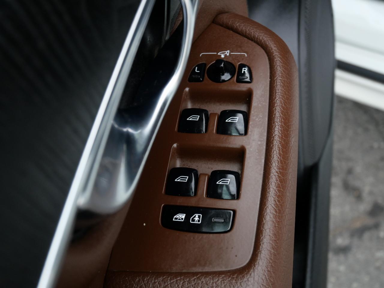 Volvo XC90 T6 AWD Momentum 7 Passenger 2020
