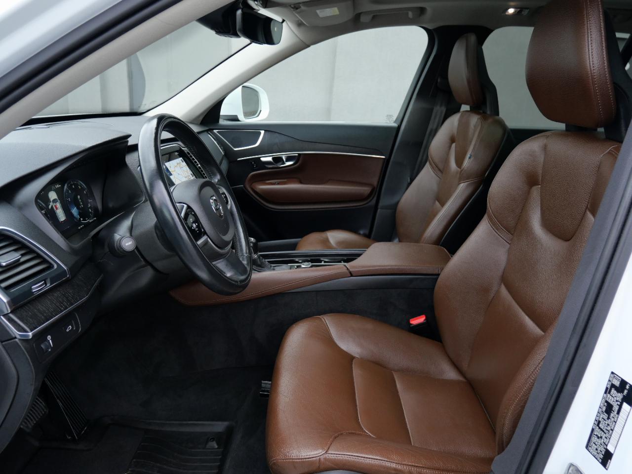 Volvo XC90 T6 AWD Momentum 7 Passenger 2020