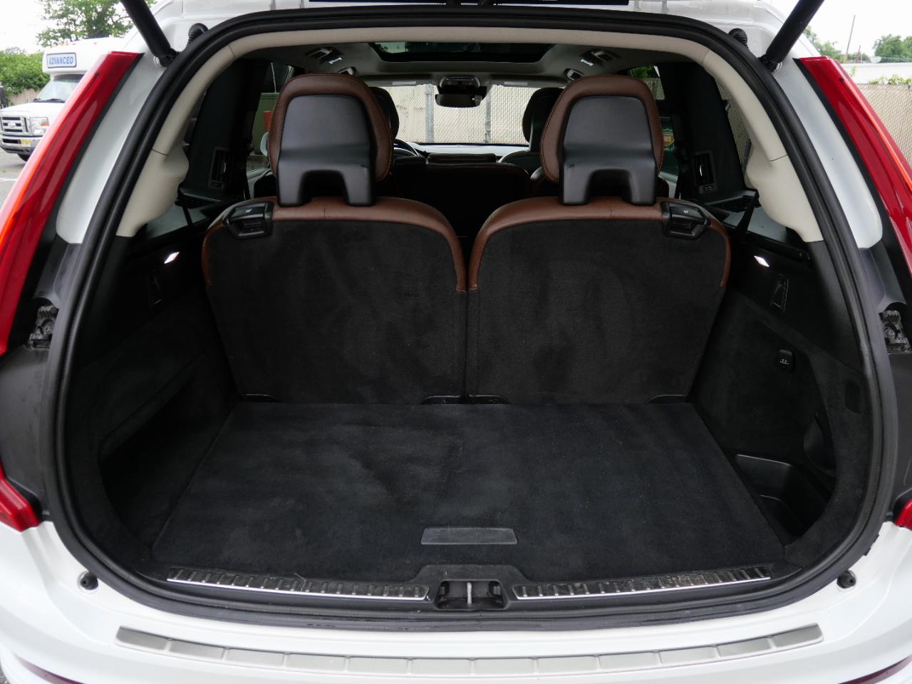 Volvo XC90 T6 AWD Momentum 7 Passenger 2020