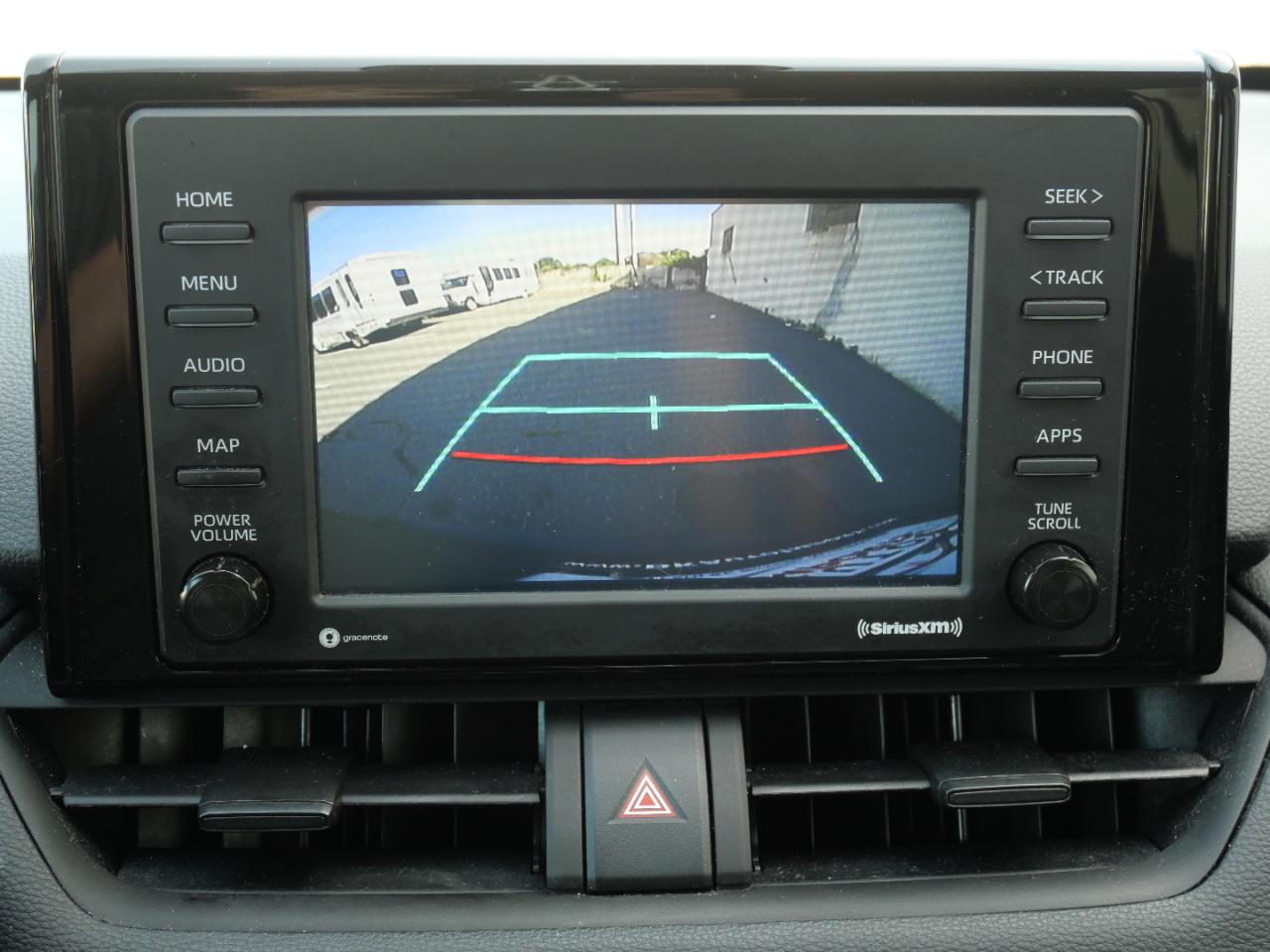 Toyota RAV4 LE AWD (Natl) 2022