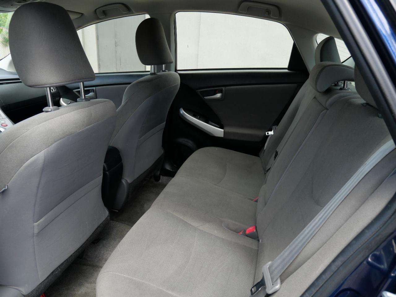 Toyota Prius 5dr HB Three (Natl) 2014