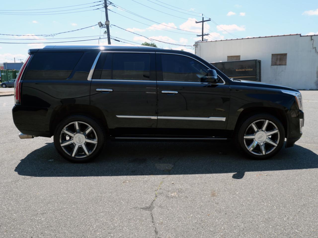 Cadillac Escalade 4WD 4dr Premium Collection 2016