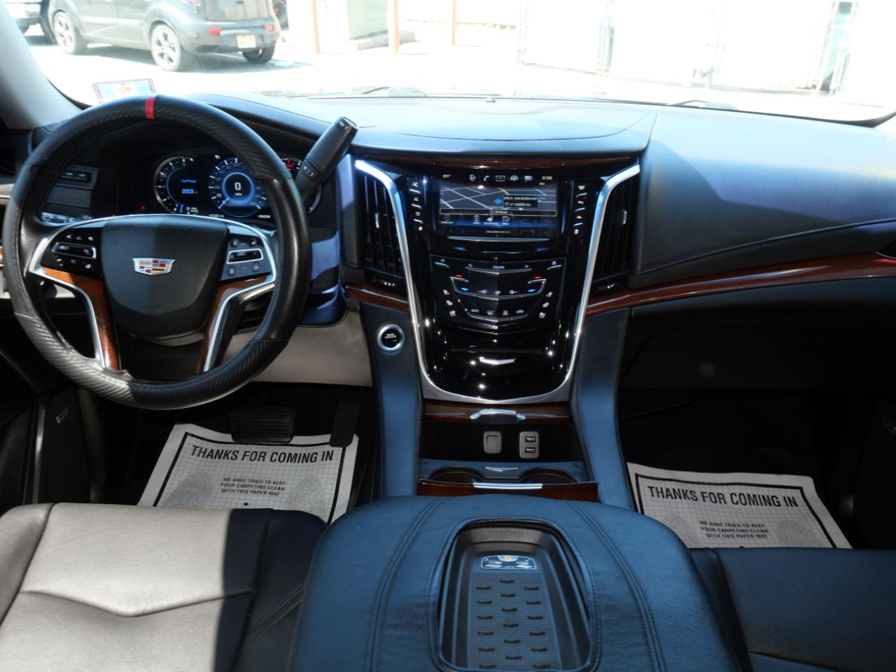 Cadillac Escalade 4WD 4dr Premium Collection 2016