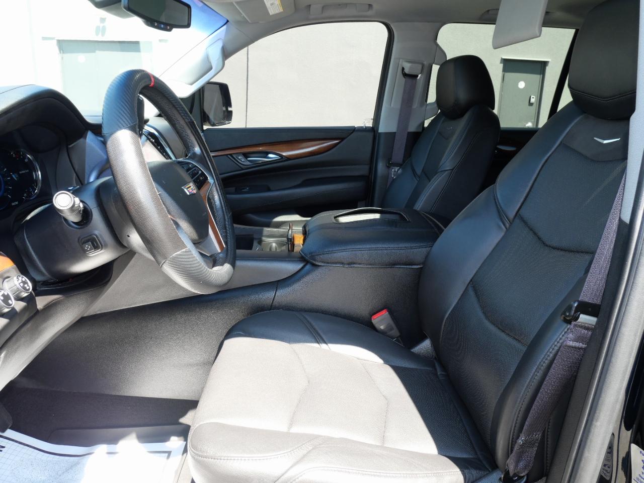 Cadillac Escalade 4WD 4dr Premium Collection 2016