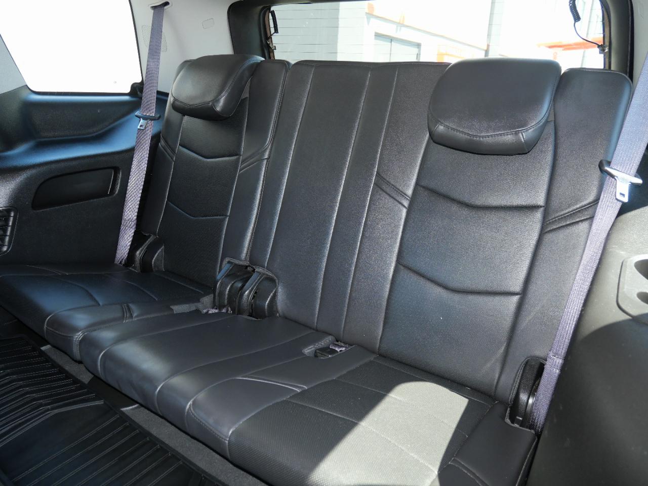 Cadillac Escalade 4WD 4dr Premium Collection 2016