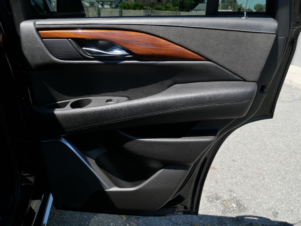 Cadillac Escalade 4WD 4dr Premium Collection 2016