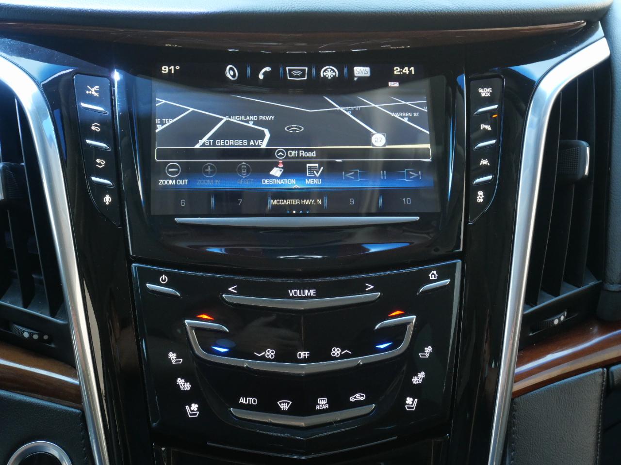 Cadillac Escalade 4WD 4dr Premium Collection 2016