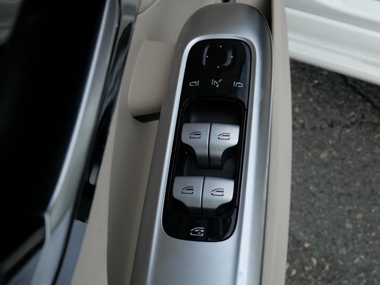 Mercedes-Benz C-Class C 300 4MATIC Sedan 2022