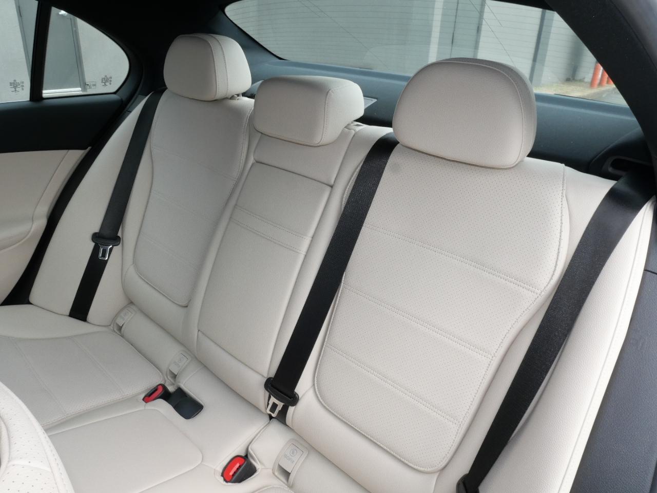 Mercedes-Benz C-Class C 300 4MATIC Sedan 2022