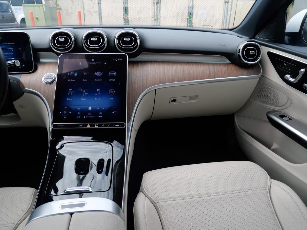 Mercedes-Benz C-Class C 300 4MATIC Sedan 2022