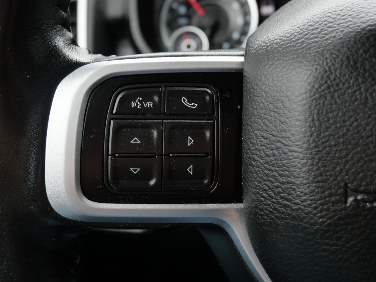 RAM 2500 Big Horn 4x4 Crew Cab 6'4" Box 2019