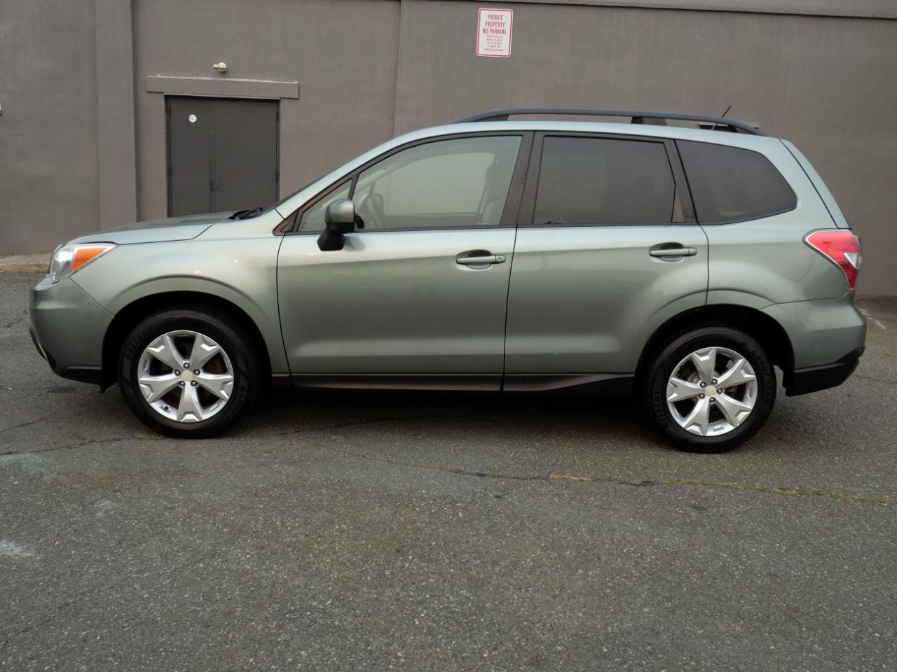 Subaru Forester 4dr CVT 2.5i Premium PZEV 2015