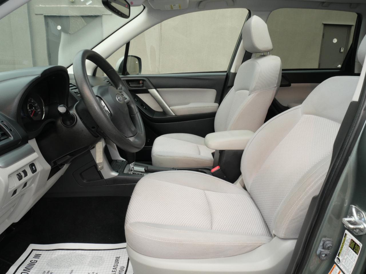 Subaru Forester 4dr CVT 2.5i Premium PZEV 2015