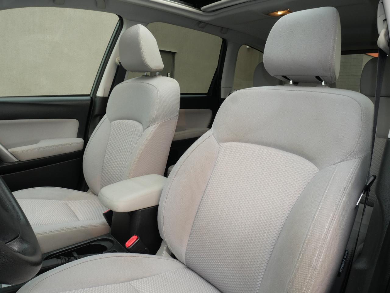 Subaru Forester 4dr CVT 2.5i Premium PZEV 2015
