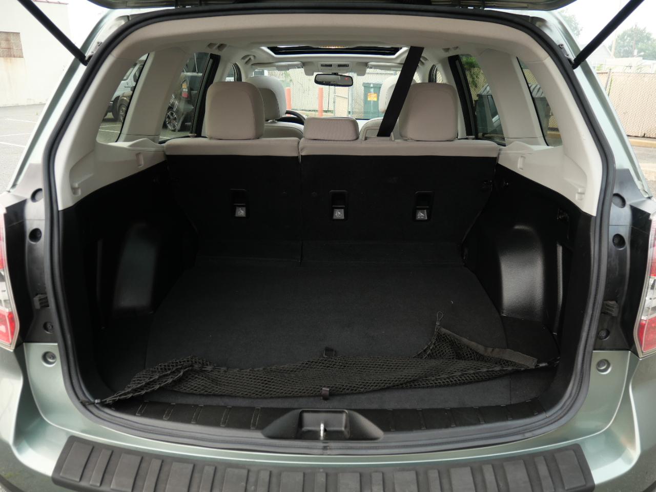 Subaru Forester 4dr CVT 2.5i Premium PZEV 2015