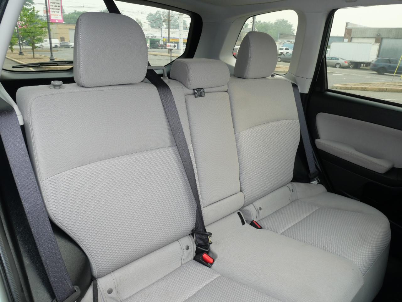 Subaru Forester 4dr CVT 2.5i Premium PZEV 2015