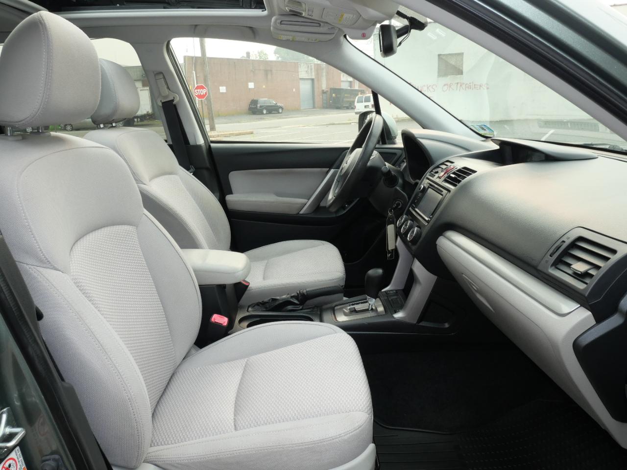 Subaru Forester 4dr CVT 2.5i Premium PZEV 2015