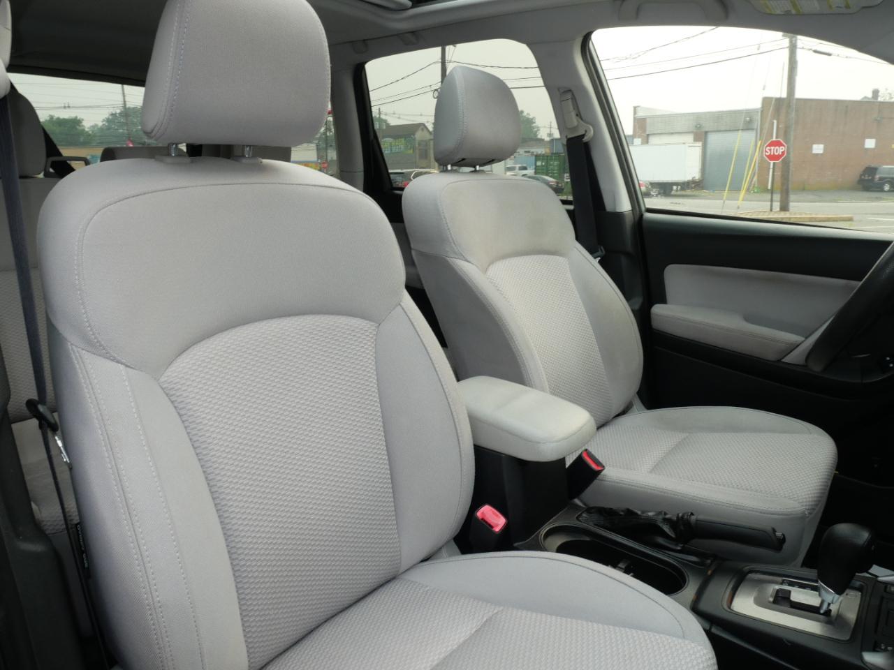 Subaru Forester 4dr CVT 2.5i Premium PZEV 2015