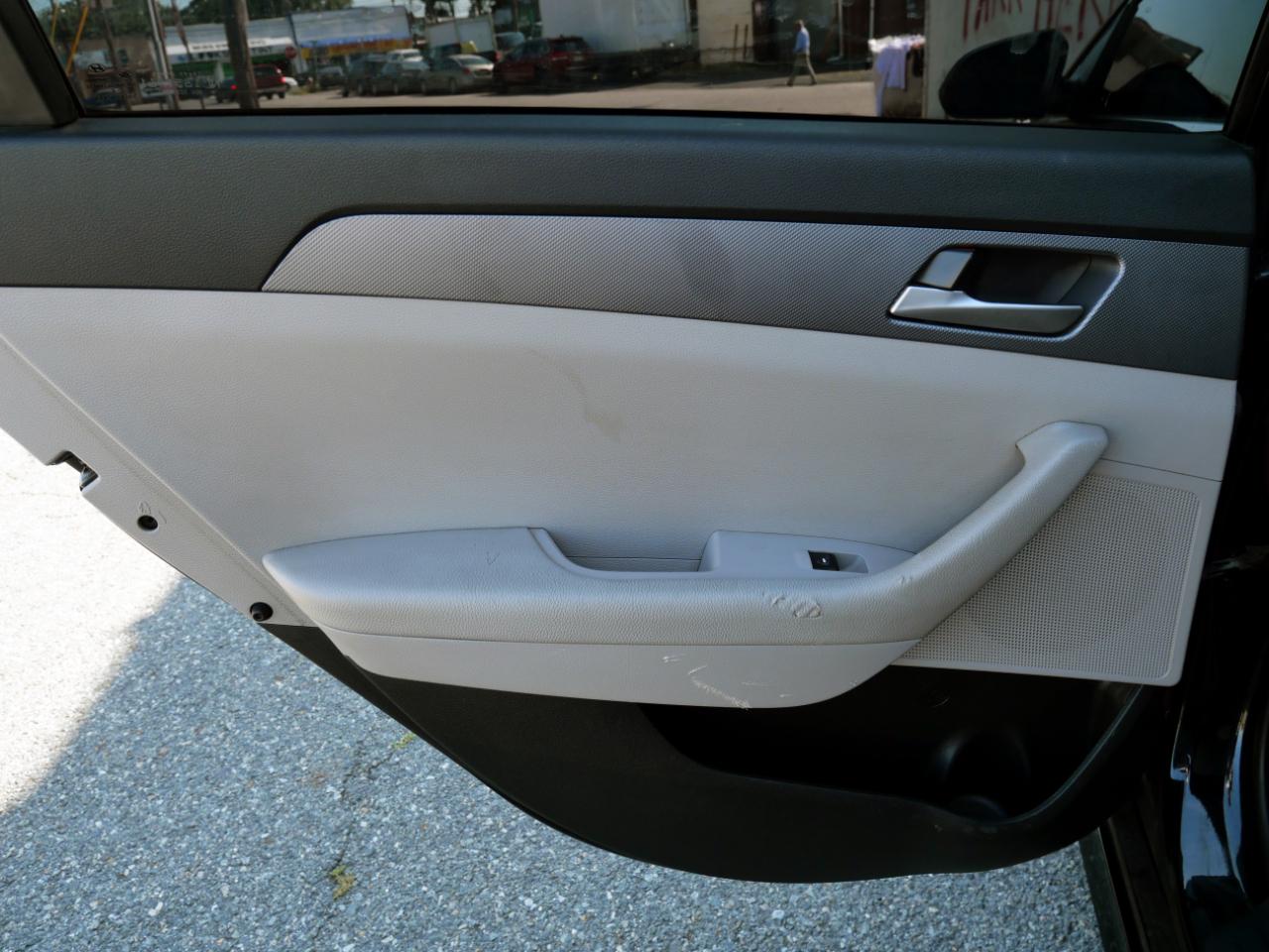 Hyundai Sonata SE 2.4L SULEV 2018