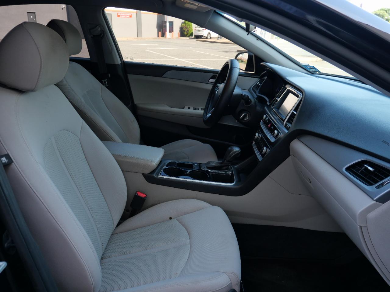 Hyundai Sonata SE 2.4L SULEV 2018
