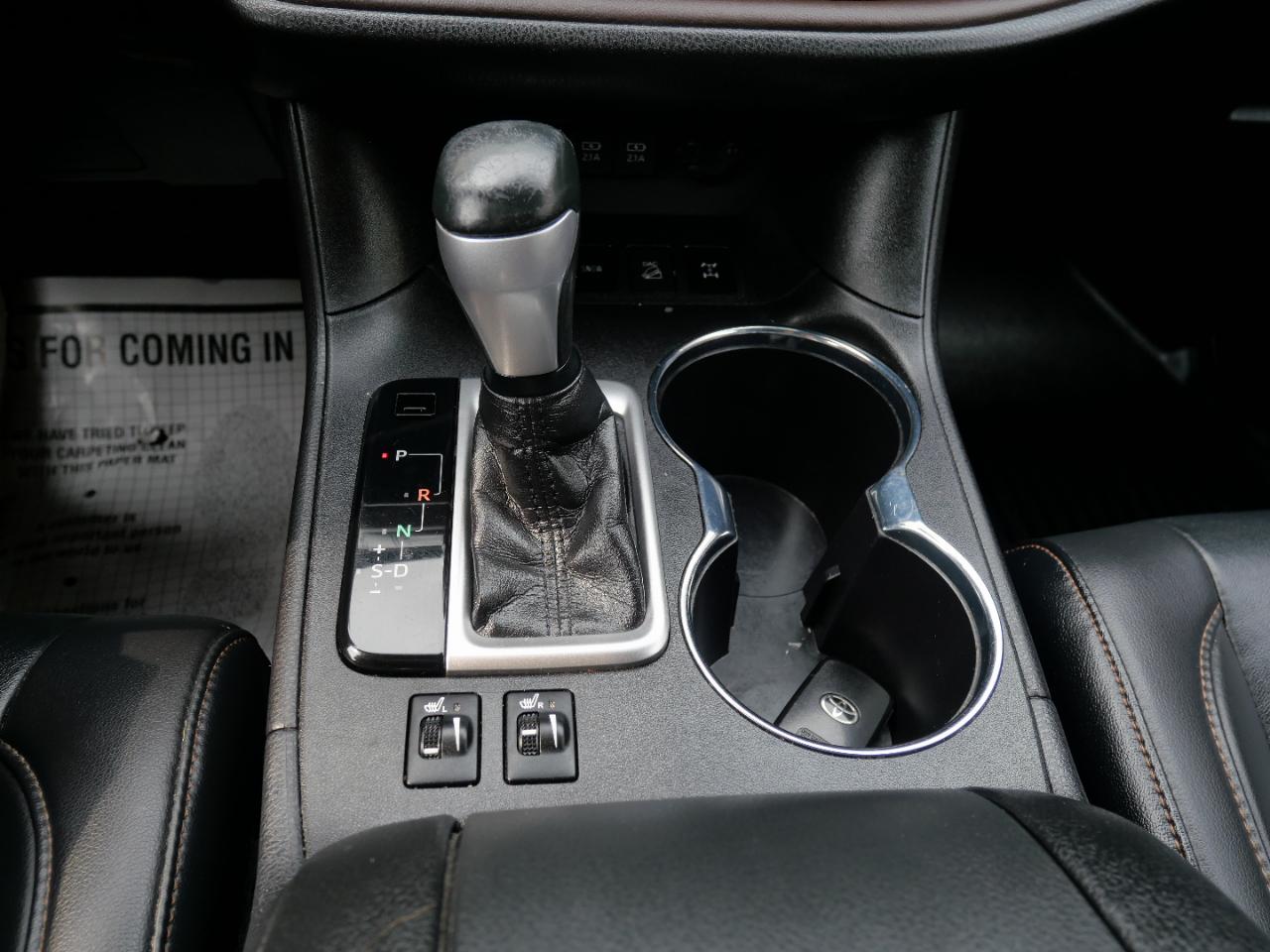 Toyota Highlander XLE V6 AWD (Natl) 2019