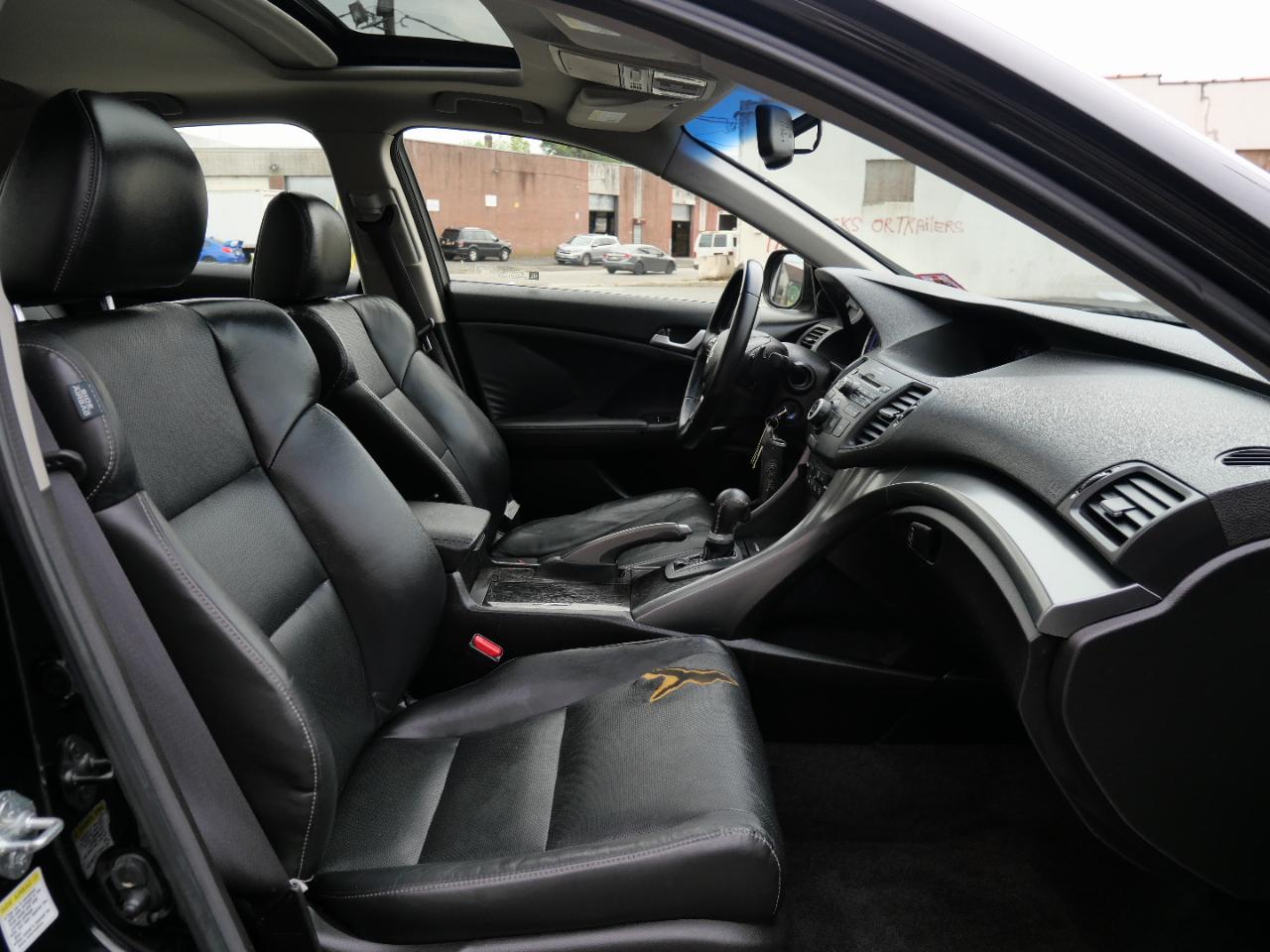Acura TSX 4dr Sdn I4 Auto 2013