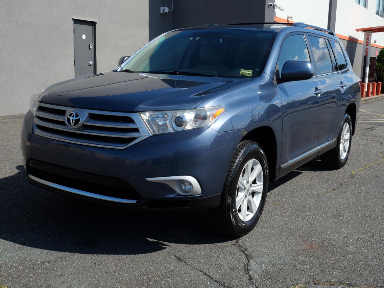 2013 Toyota Highlander 4WD 4dr V6 (Natl)