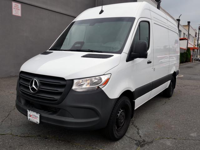 Arctic White 2025 Mercedes-Benz Sprinter Cargo Van Rear-Wheel Drive 9-Speed Automatic