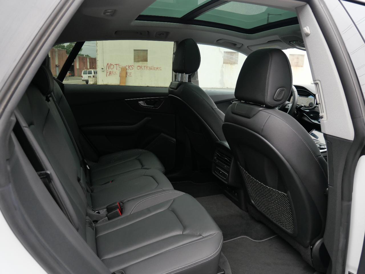Audi Q8 Premium 55 TFSI quattro 2023