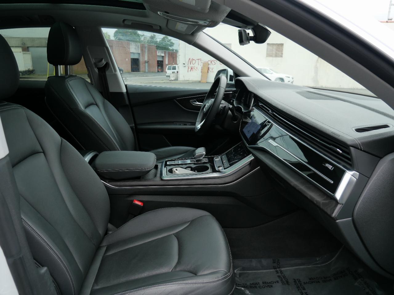 Audi Q8 Premium 55 TFSI quattro 2023