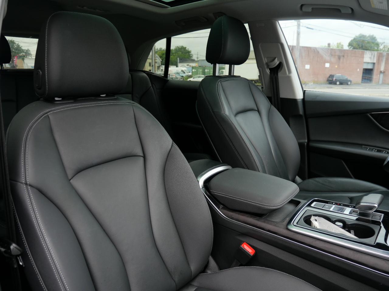 Audi Q8 Premium 55 TFSI quattro 2023