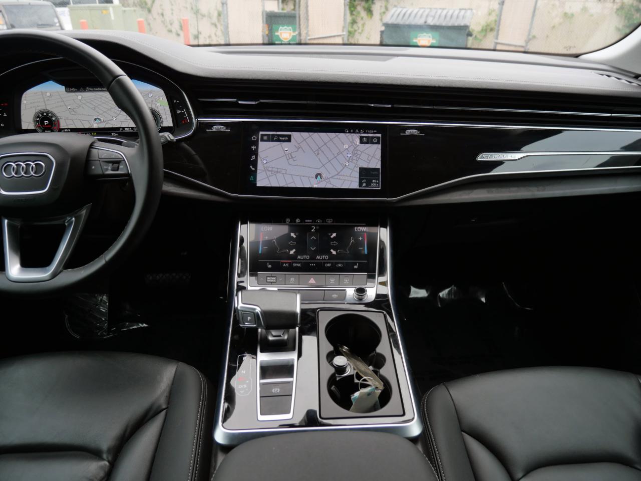 Audi Q8 Premium 55 TFSI quattro 2023