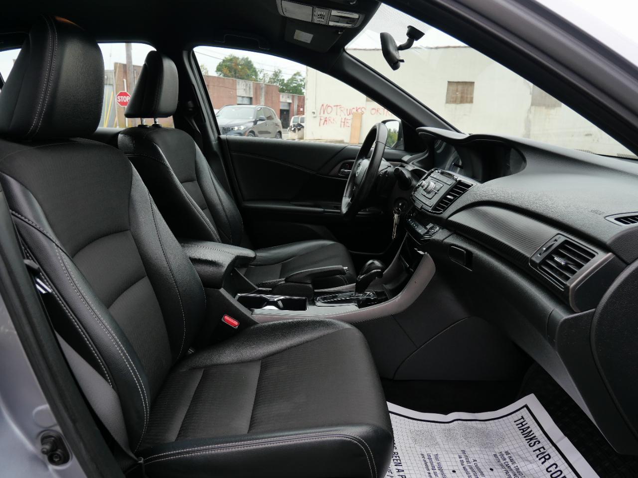 Honda Accord Sedan 4dr I4 CVT Sport 2016